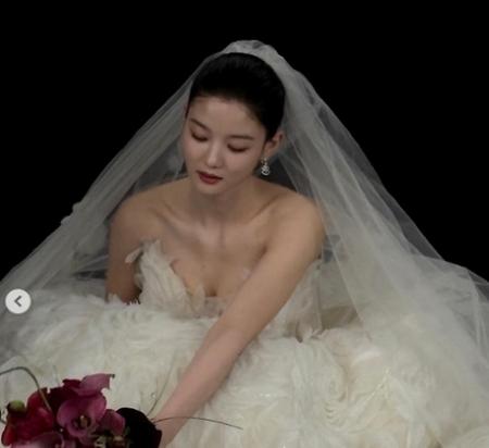 김유정, 웨딩드레스 입었다…홍종현과