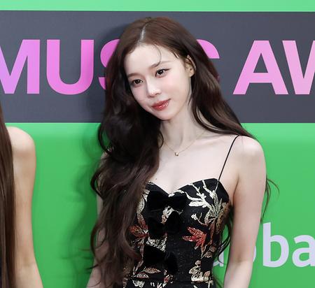 에스파 윈터, '강아지 타투' 가렸네