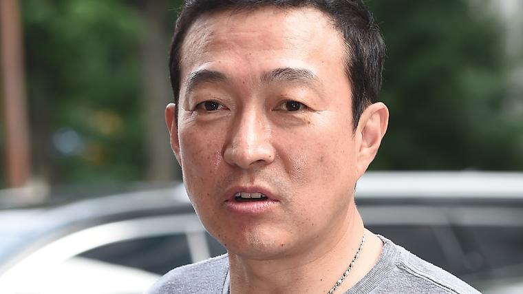 음주 교통사고 뒤 달아난 이재룡, 