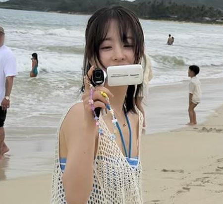 박보영, 휴양지서 수영복 입고 뽐낸