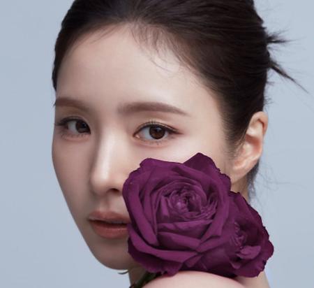 신세경, 장미보다 아름다운 미모…청