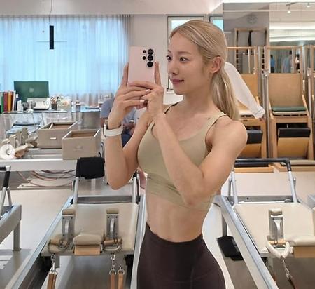 36세 심으뜸, 선명한 복근 공개…