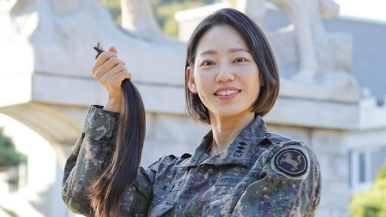 2년마다 생머리 싹둑 자르는 육군 