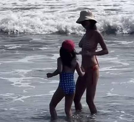 김빈우, 발리서 비키니 자태 공개