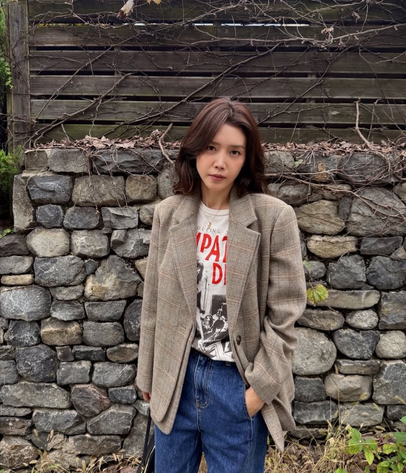 48세 채정안, 남다른 패션 감각…주머니 손넣고 '시크'