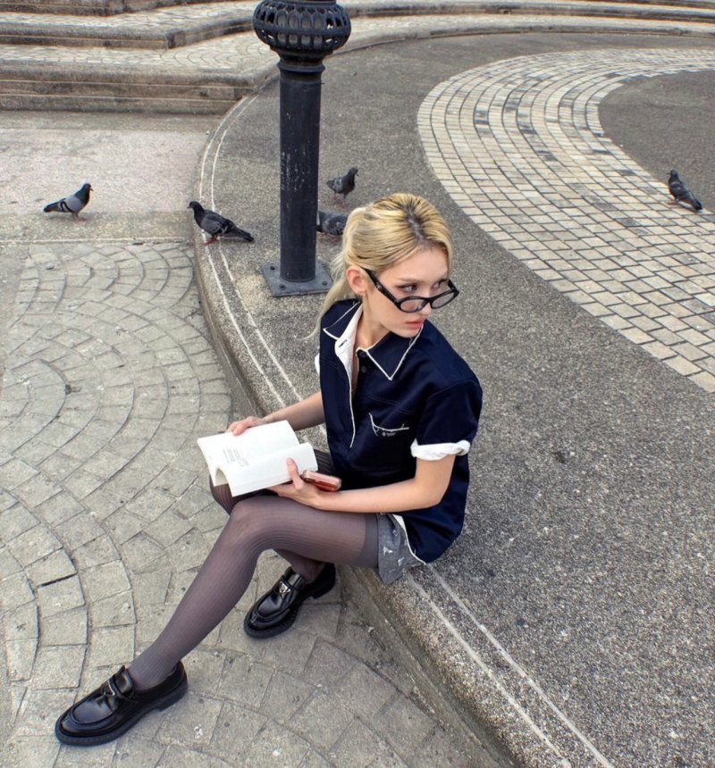 전소미 태국서도 미모 자랑…완벽 비율에 깜짝