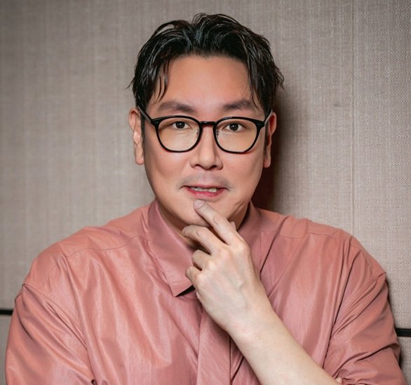 조진웅, 연예계 은퇴 선언 