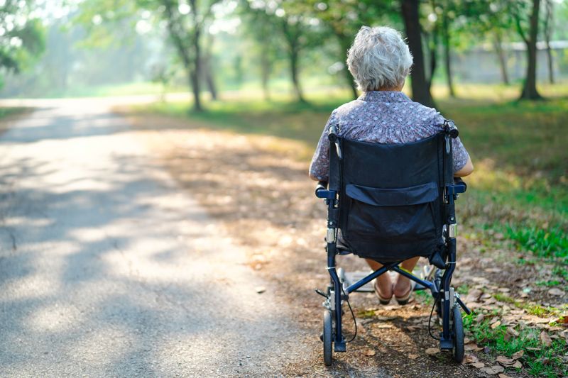 치매 어머니 택시에 홀로 태워 유기