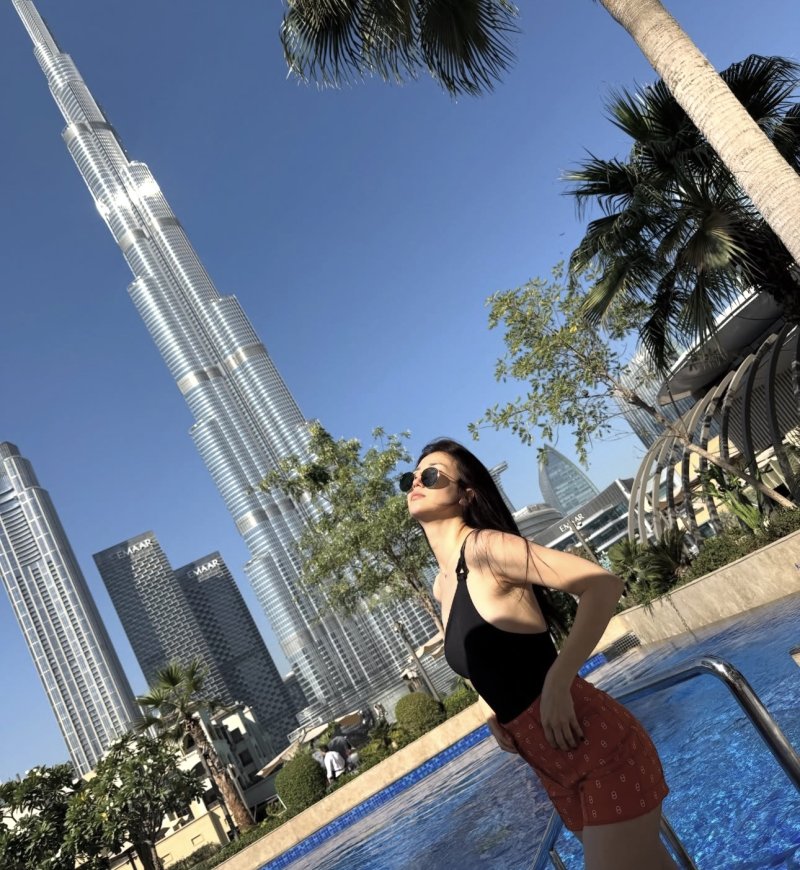 수영복 입고 몸매 뽐낸 박하선