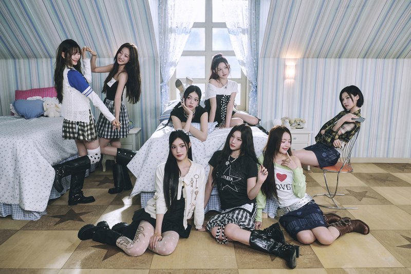 하츠투하츠, 첫 단독 팬미팅 전석 