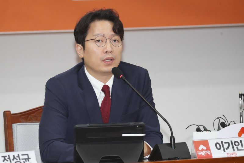 조국이 밝힌 놀라운 비밀 