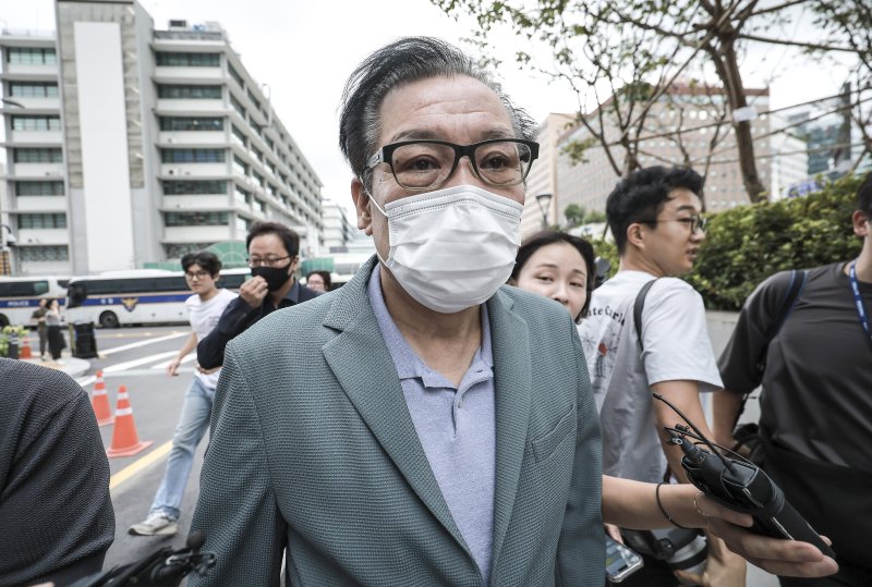 건진법사, 의미심장한 폭로 