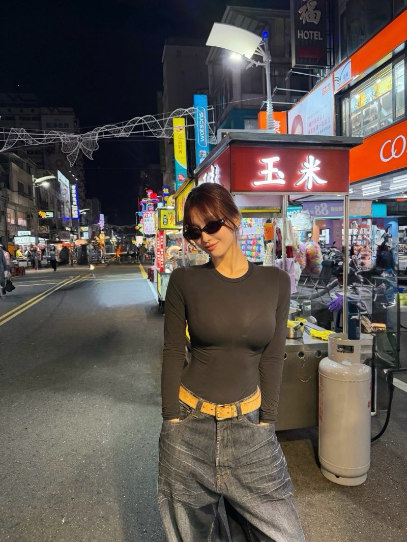 트와이스 모모, 글래머 몸매 이 정도였어?…섹시미 장착