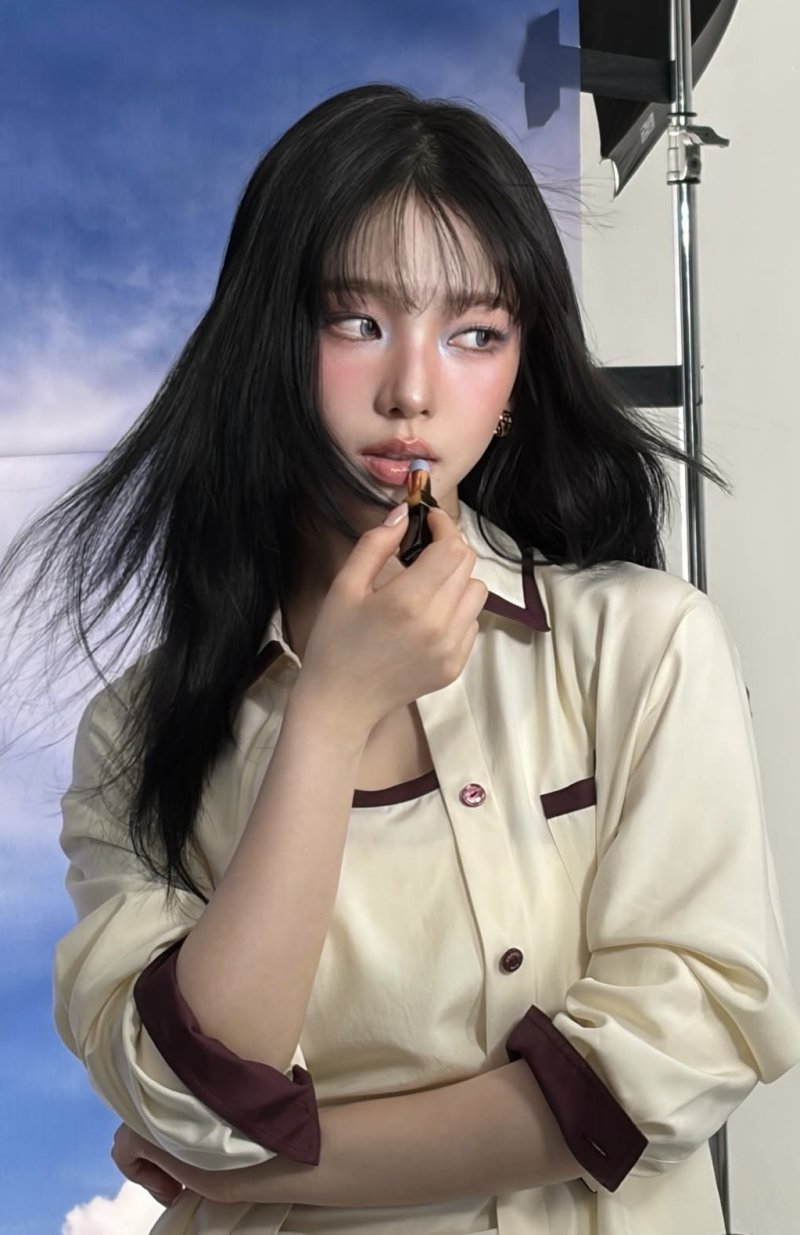 카리나, 완벽 계란형 얼굴…미모 폭발