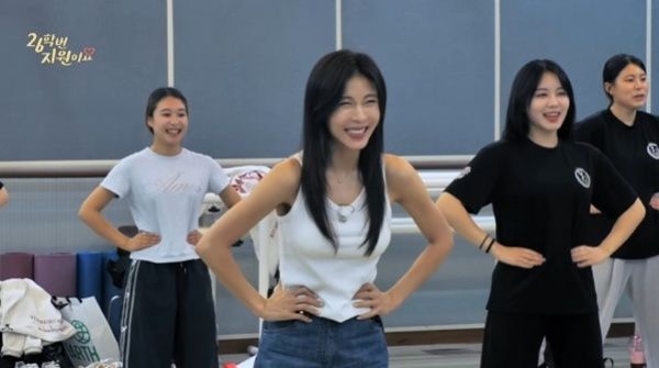 '26학번' 하지원, 응원단 안무 