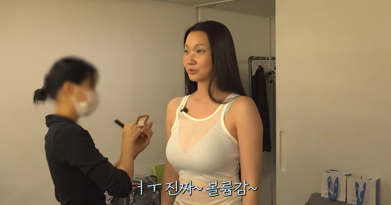 '윤쥬르' 장윤주, 속옷 입고 등장…볼륨감 빵 스태프들 감탄