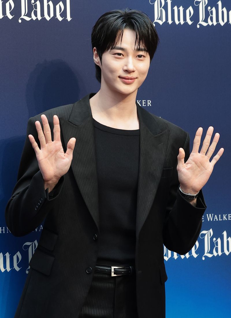변우석, 과도한 사생활 침해 법적조
