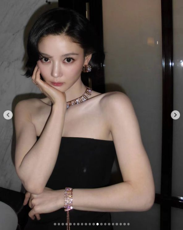 김유정, 할리우드 배우 같네…고혹적인 섹시미