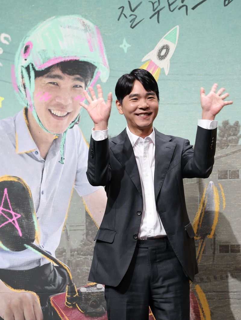 바둑알 대신 벽돌 든 '백수 이세돌